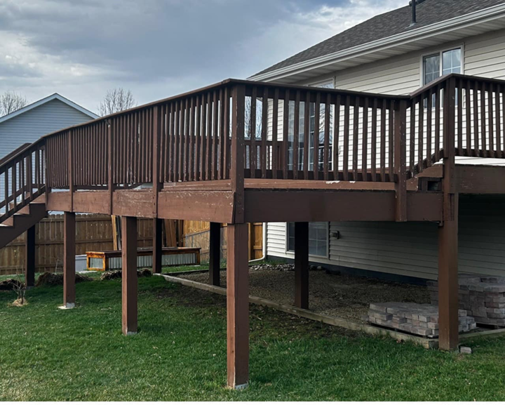 decks-remodel-before